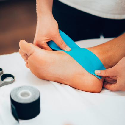 Boka rögzítése kinesio tape-el